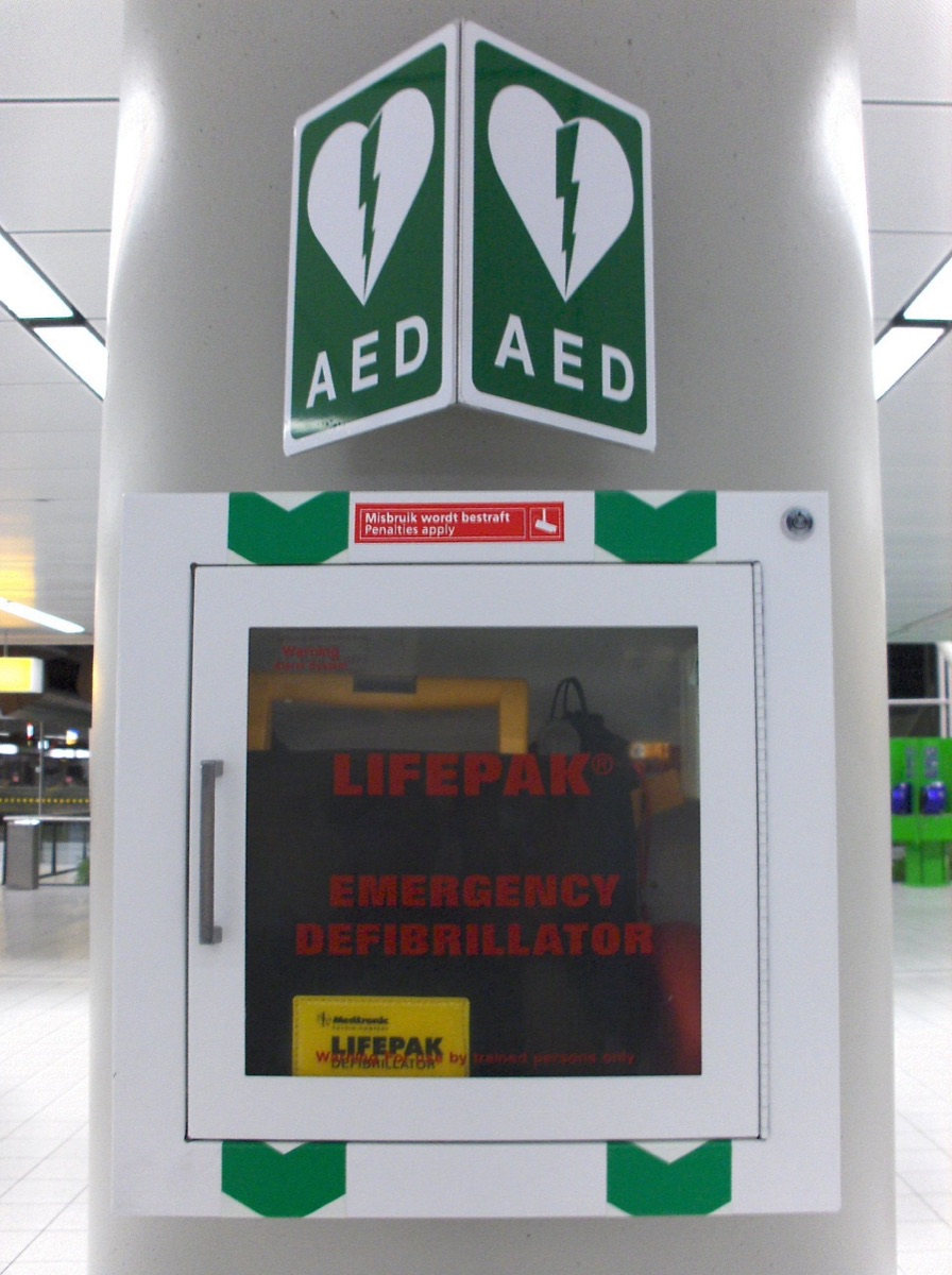 AED cabinet signage